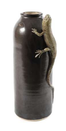 Vase mit Eidechse - photo 1