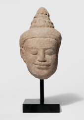 Kopf des Buddha Shakyamuni aus Sandstein