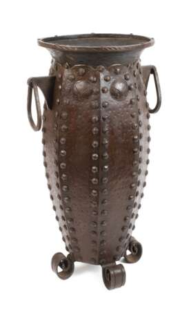 Große Vase Eisen - photo 1