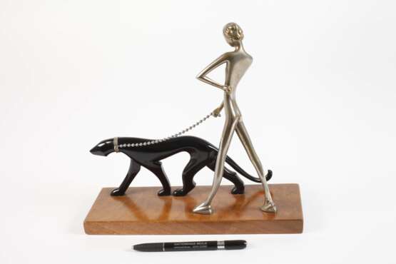 Hagenauer Wien, weiblicher Akt mit Panther - photo 4