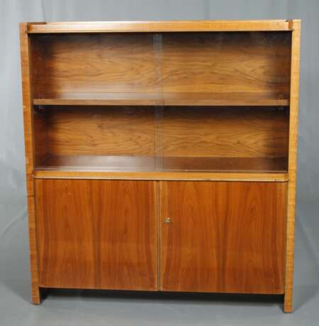 Bruno Paul, Vitrinenschrank - photo 3