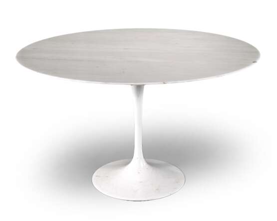 Eero Saarinen, Esstisch Tulip - photo 1