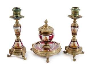 Dreiteilige Schreibtischgarnitur im Louis-seize-Stil