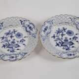 Meissen zwei Durchbruchteller "Zwiebelmuster/Gold" - photo 2