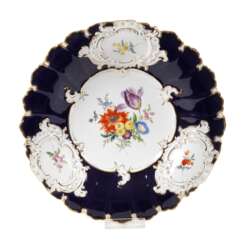 Meissen Prunkschale &quot;Blumenbukett/Blaufond&quot;