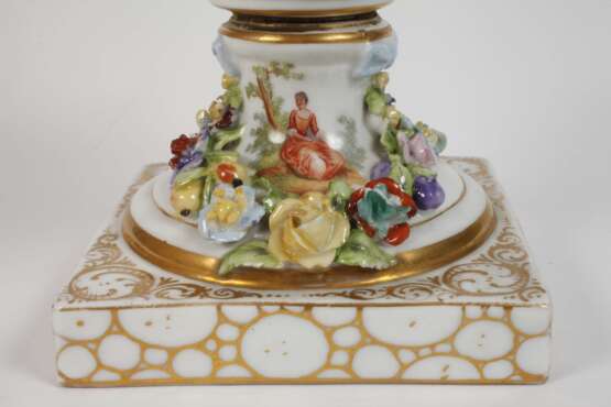 Potschappel Prunkvase mit Figurenmalerei - photo 4