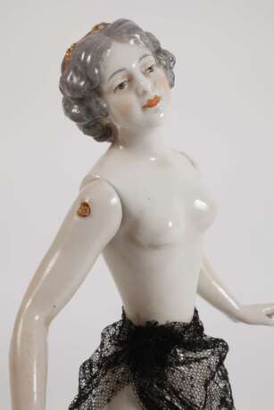 Konvolut Modefiguren und Tänzerinnen - photo 3