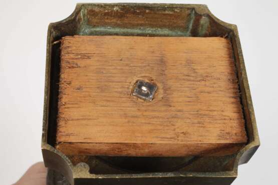 Deckelamphore Bronze - Foto 7