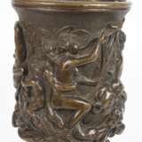 Bronzepokal mit mythologischem Fries - Foto 3