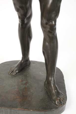 Wilhelm Kumm, große Bronze Gaius Mucius Scaevola - photo 4