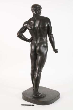 Wilhelm Kumm, große Bronze Gaius Mucius Scaevola - photo 7