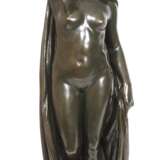 Große Bronzefigur als Allegorie auf die Nacht - Foto 1