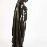 Große Bronzefigur als Allegorie auf die Nacht - Foto 7