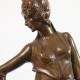 Elegante Dame des Jugendstils - photo 2