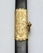 Cuir. Sabre d`officier de marine suedois, seconde moitie du XIXe si&egrave;cle. 