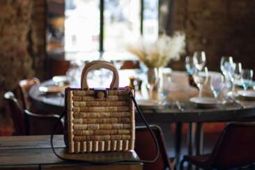 A stylish, exclusive bag made of wine cork and handmade leather for every day and any season.