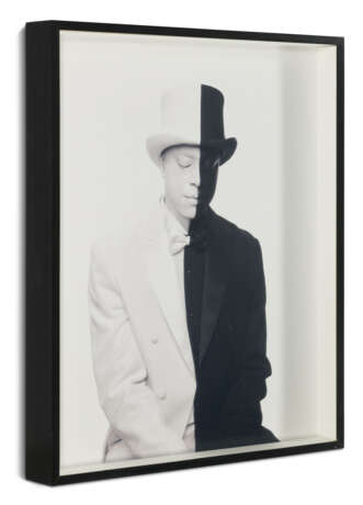 HANK WILLIS THOMAS (B. 1976) - photo 4