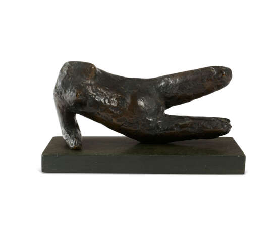 KENNETH ARMITAGE (1916-2002) - photo 1