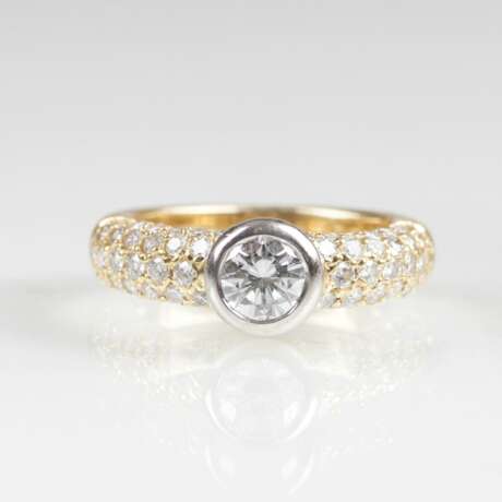 Solitär-Brillant-Ring von Juwelier Wempe - Foto 1