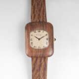 Vintage Armbanduhr mit Holzgehäuse - photo 1