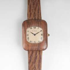 Vintage Armbanduhr mit Holzgehäuse