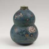 Kleine Porzellan-Vase mit Cloisonné - photo 1