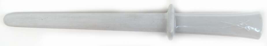 Meissen-Messerschärfer, 1. Wahl, weiß, Griff glasiert, L. 26 cm - photo 1