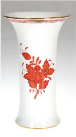 Vase, Herend, Apponyi Koralle, mit Goldpunkten und Goldrändern, Haarriß, H. 17 cm - фото 1