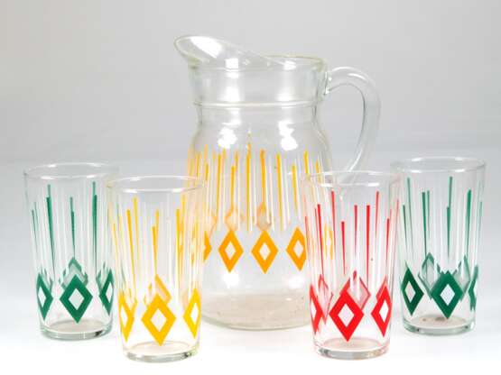 Art-Deco-Saftservice für 4 Personen, farbloses Glas mit buntem Ornamentdekor, bestehend aus Kanne, H. 21 cm und 4 Gläsern, H. 12 cm - Foto 1