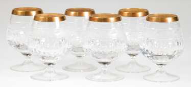 6 Cognac-Schwenker, mit Steinel- und Facettenschliff und Goldrand, H. 10 cm