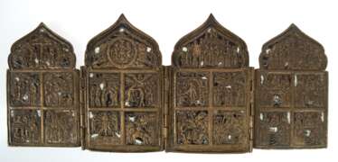 Reiseikone, Rußland 19. Jh., Bronze, reliefierte, sakrale Darstellungen, Reste von Emaillierung, 4-flügelig, 16,5x10,5/39 cm
