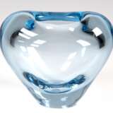 Herz-Vase, Lütken für Holmegaard, signiert, hellblaues Glas, H. 9 cm - photo 1