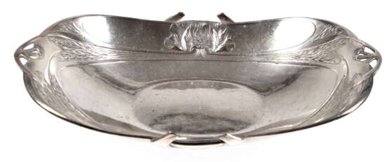 Jugendstil-Anbietschale, Christofle, versilbert, Gallia Serie, oval, mit reliefiertem Mohnblumen- und Getreidedekor, seitl. Durchbruchhenkel, Gebrauchspuren, 6x33x22 cm - photo 1