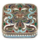 Cloisonne-Pillendose, 916er Silber, UdSSR um 1930, polychrom emailliert, 1,2x4,8x4,8 cm - photo 1