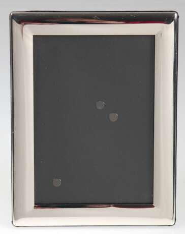 Standfotorahmen, versilbert, Innenmaß 17x12 cm, ges. 22x17 cm - photo 1