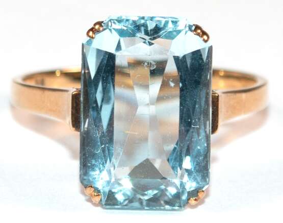 Aquamarin-Ring, 585er GG, facettiert geschliffener Aquamarin in Zargenfassung, ca. 1,5x1,0 cm, Ges.-Gew. 4,06 g, RG 59 - photo 1