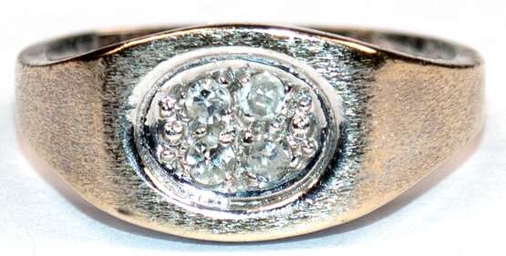 Brillant-Ring, 585er WG, ausgefaßt mit 4 Brillanten von zus. ca. 0,06 ct., Ges.-Gew. 2,89 g, RG 49 - фото 1