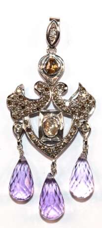 Anhänger, 585er WG, 4,8 g, Diamanten ca. 1,0 ct., facettierte Amethysttropfen, Maße ca. 4,9 x x 2,1 cm - photo 1