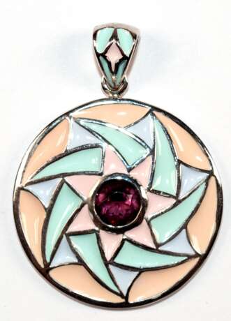 Anhänger, 925er Silber, ca.15,4 g, pastellfarben emailliert, besetzt mit einen Quarz in der Farbe eines pinken Turmalins, Durchmesser ca. 3,4 cm - photo 1