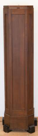 Säule, Holz, sechskantig, auf ebonisierten Füßen, hinten offen, 120x31x22 cm - photo 1