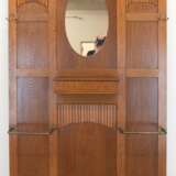 Flurgarderobe, um 1900, Eiche mit Messing-Stangen und 6 -Haken, mit Hutablage und Schirmhalter, 200x112x25 cm - фото 1