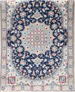Catalogue des produits. Nain, hellgrundig, blau floral gemustert, Reinigung empfohlen, 130x90 cm