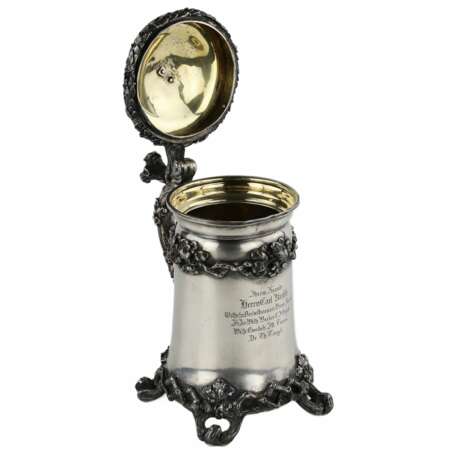 Une impressionnante coupe &agrave; bi&egrave;re en argent &agrave; motif de branches de ch&ecirc;ne milieu du 19e si&egrave;cle. Berlin. Silver gilding Eclecticism Mid-19th century - photo 6