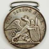 Baden: Militär Karl Friedrich Verdienstmedaille, 8. Ausgabe für einen Unteroffizier d.R. der 6./ Reserve-Infanterie-Regiment Nr. 239. - photo 1