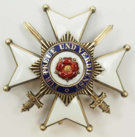 Lippe-Detmold: Fürstlich Lippischer Hausorden, 2. Modell (1890-1924), Offiziersehrenkreuz mit Schwertern. - photo 1