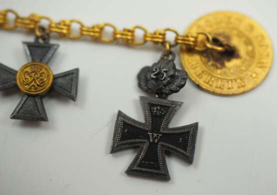 Preussen: Miniaturenkette eines Landwehr-Offiziers der Kriege 1864-1871. - Foto 2