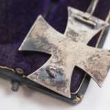 Preussen: Eisernes Kreuz, 1914, 1. Klasse, im Etui - graviert Unteroffizier Infanterie-Regiment 147. - Foto 3