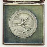 Deutsches Reich: Medaille der 238. Infanterie-Division 1917/18, für einen Hauptmann im Generalstab, im Etui. - photo 1