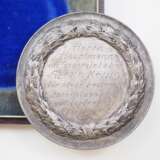 Deutsches Reich: Medaille der 238. Infanterie-Division 1917/18, für einen Hauptmann im Generalstab, im Etui. - photo 3