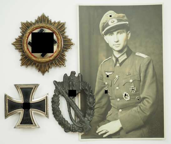 Nachlass eines Oberleutnants der Infanterie und Träger des Deutschen Kreuz in Gold. - photo 1